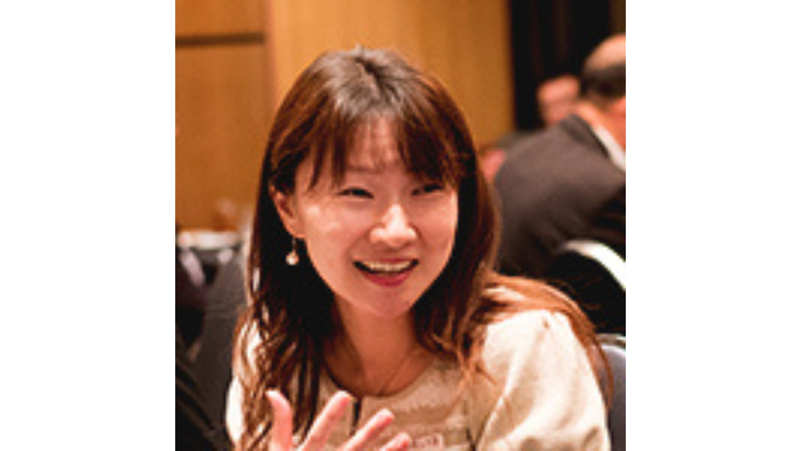 株式会社 新橋玉木屋
10代目  田卷 恭子 創業236年